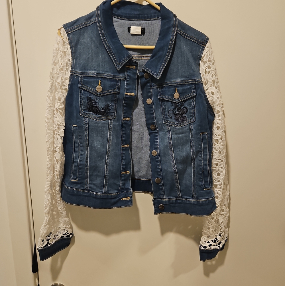 VENUS Blue Denim Jacket with White Lace Sleeves